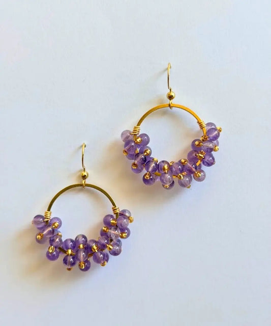 Aros Rebeca Enkadenadas – Joyería Artesanal en Piedras Naturales y Acero Inoxidable