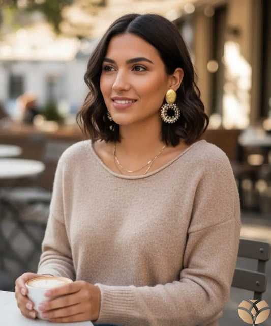 Aros Isabella Enkadenadas – Alambrismo Fino con Perlas Shell y Acero Inoxidable Hipoalergénico