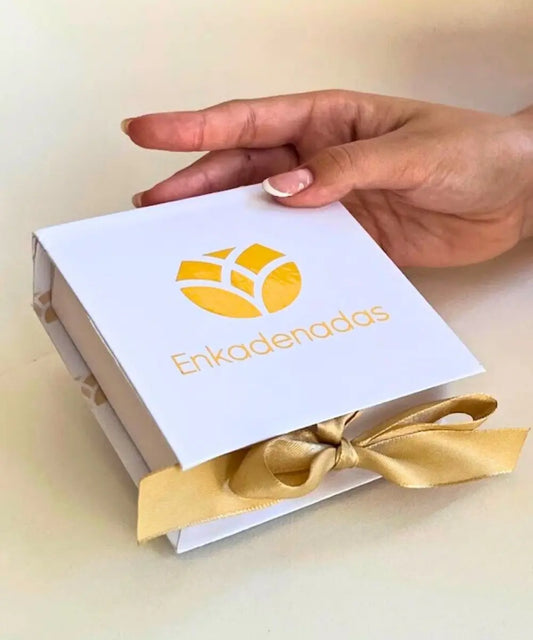 Pulsera Sephora Enkadenadas – Piedras Naturales y Perla de Río, Entorchado Artesanal con Cierre en T