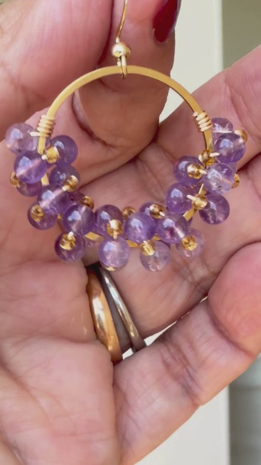 Aros Rebeca Enkadenadas – Joyería Artesanal en Piedras Naturales y Acero Inoxidable